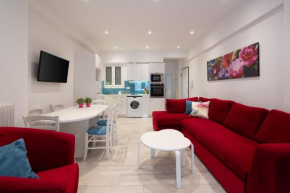 Vibrant & Cozy Apt in Athens